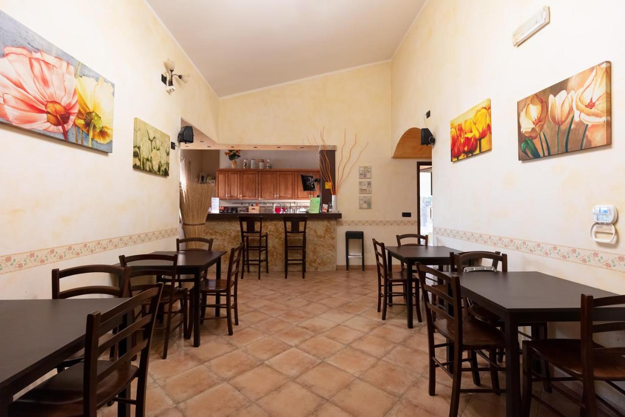 Bed & Breakfast Giardini Di Marzo Лечче Экстерьер фото