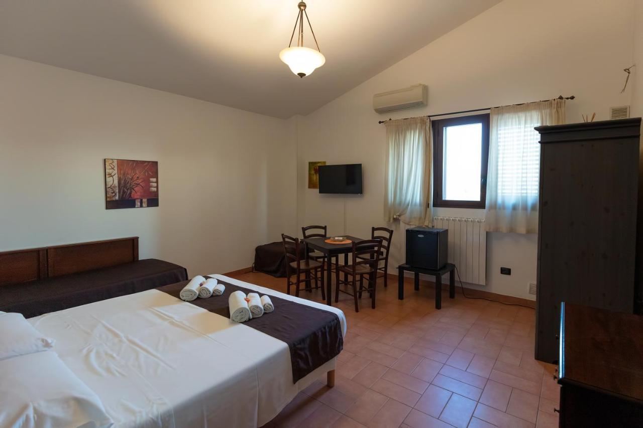 Bed & Breakfast Giardini Di Marzo Лечче Экстерьер фото