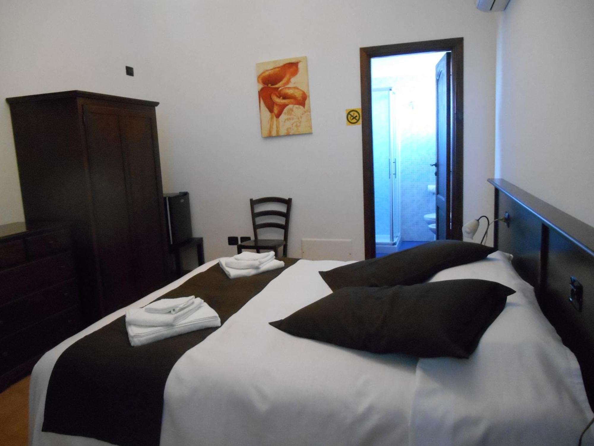Bed & Breakfast Giardini Di Marzo Лечче Экстерьер фото