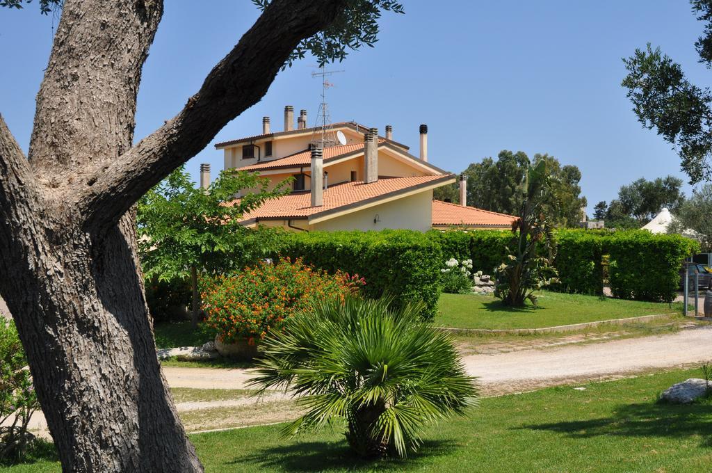 Bed & Breakfast Giardini Di Marzo Лечче Экстерьер фото