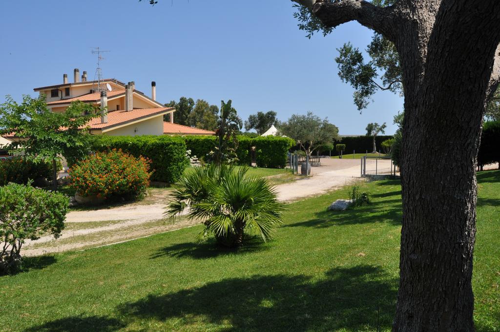 Bed & Breakfast Giardini Di Marzo Лечче Экстерьер фото