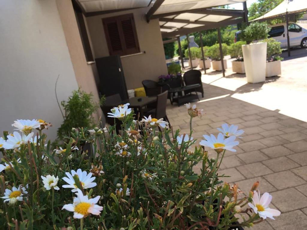 Bed & Breakfast Giardini Di Marzo Лечче Экстерьер фото