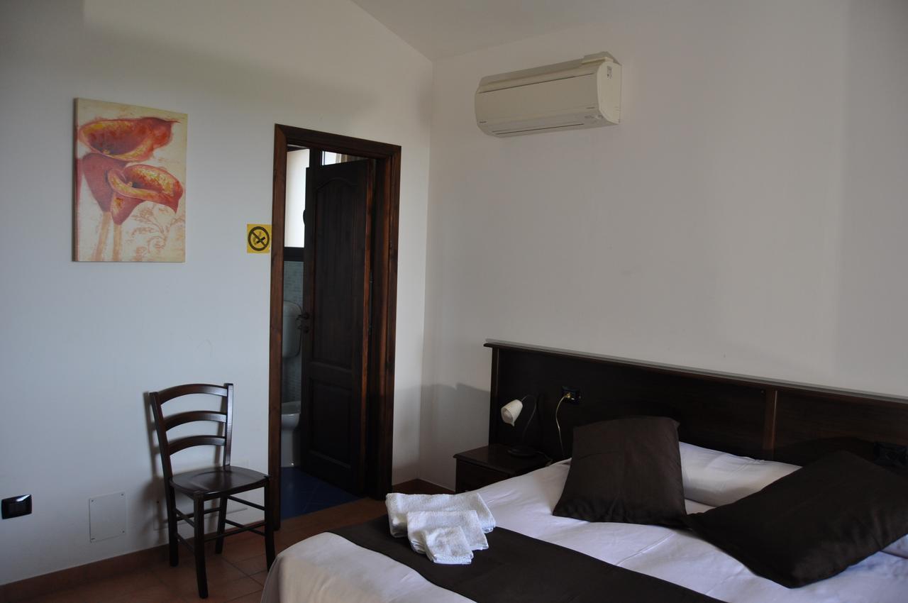 Bed & Breakfast Giardini Di Marzo Лечче Экстерьер фото